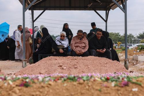 TAN SRI DR SITI ZAHARAH SULAIMAN