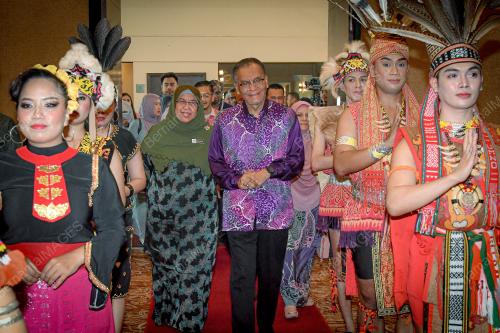 PROGRAM JALINAN MADANI