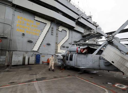 USS ABRAHAM LINCOLN
