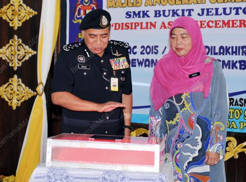 SG03_28032015_IGP_ANUGERAH