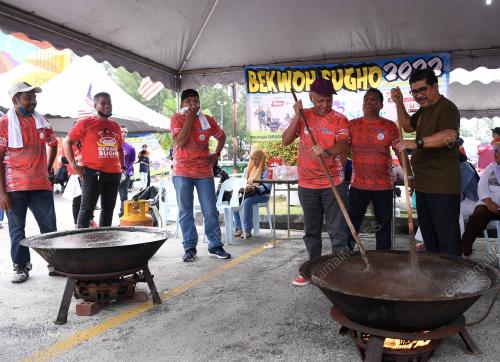 DATUK MD ALWI CHE MAT