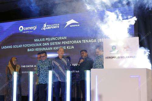 DATUK SERI FADILLAH YUSOF