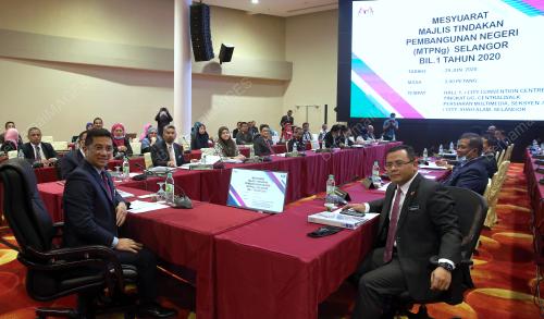 MOHAMED AZMIN ALI