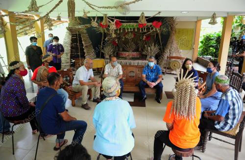 SUMBANGAN BAKUL MAKANAN KEPADA MASYARAKAT ORANG ASLI MAH MERI