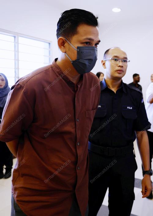 MOHD RAZIF HASSAN