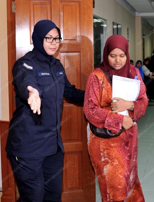SG03_30042015_MAHKAMAH