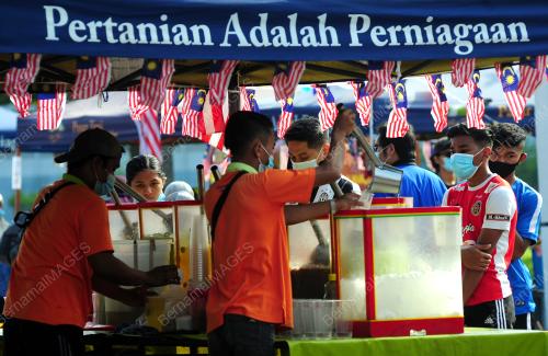 TINJAUAN MEJELANG HARI KEBANGSAAN KE-63