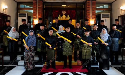 WATIKAH_MAIS