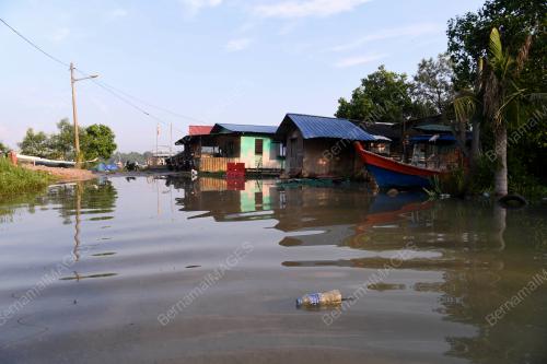 SG04_01102019_LAUT_PASANG_BN201908319746
