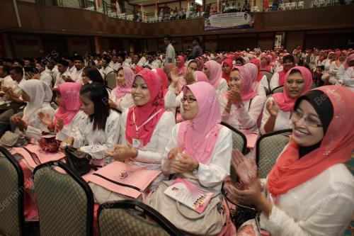 DATUK AHMAD SHABERY CHEEK