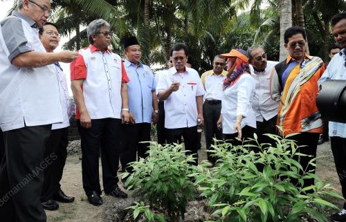 SG04_02102014_LAWATAN_KERJA