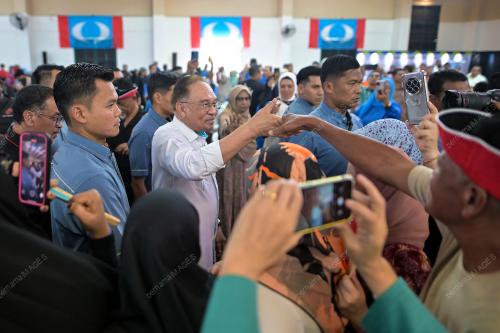 DATUK SERI ANWAR IBRAHIM