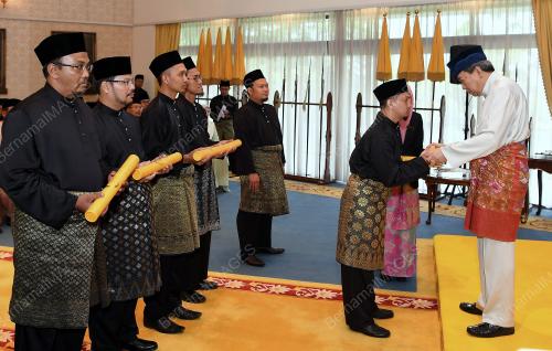 SG04_03042018_WATIKAH_BN201804023877