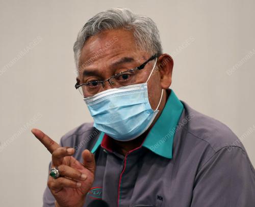 TAN SRI NOH OMAR