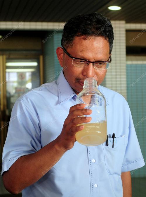 DATUK SERI IR DR ZAINI UJANG