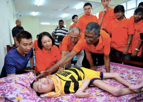 SG04_04112012_LION_LEE1