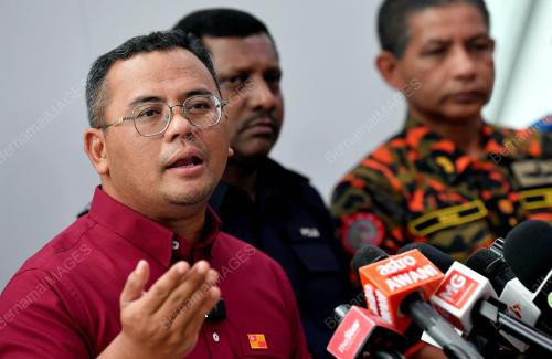DATUK SERI AMIRUDIN SHARI