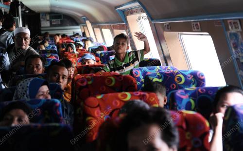 SG04_05082013_PULANG_RAYA