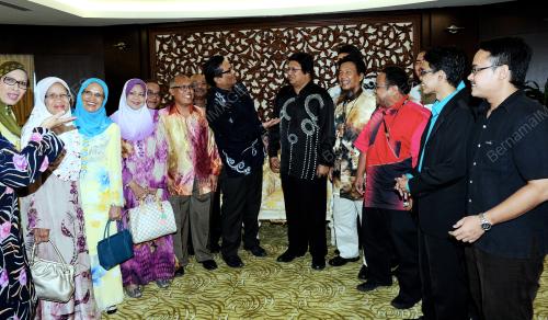 SG04_05122012_PERJUMPAAN_ALUMNI