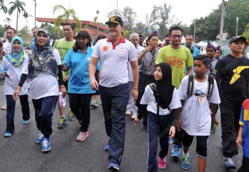 SG04_06112016_WALKATHON