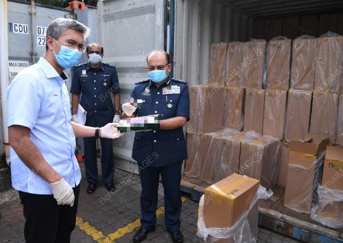 TENGKU DATUK SERI ZAFRUL TENGKU ABDUL AZIZ