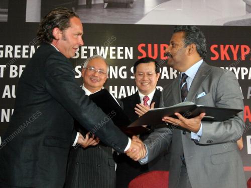 MOHD NAJIB TUN ABDUL RAZAK