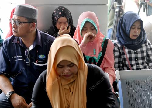 SG04_08042019_BAS_PEKERJA
