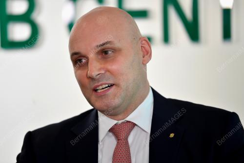 DANIEL KAEFLIEIN