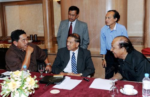 TAN SRI NORIAN MAI