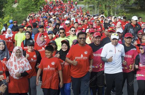 SG04_08102016_JALAN_KAKI