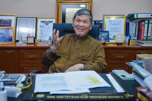 DATUK SERI IBRAHIM AHMAD