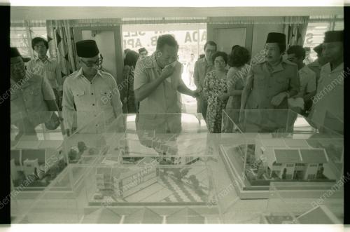 SULTAN MELAWAT