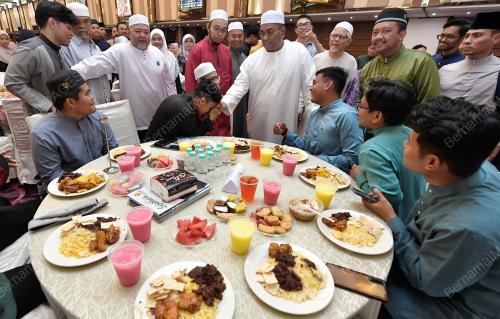 DATUK SERI MUHAMMAD SANUSI MD NOR