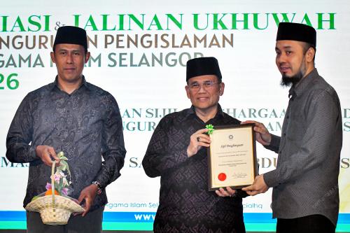DATUK SALEHUDDIN SAIDIN
