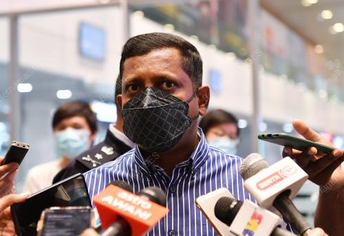 DATUK HUSSIEN OMAR KHAN