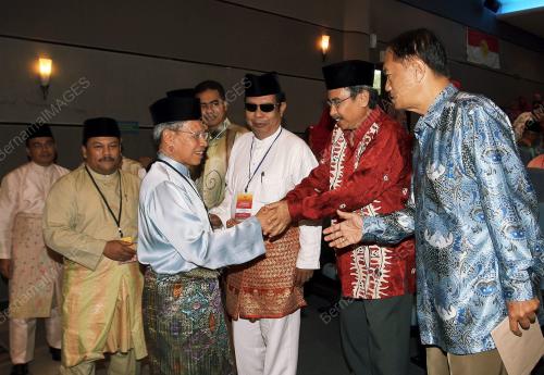 MUSTAPA MOHAMED