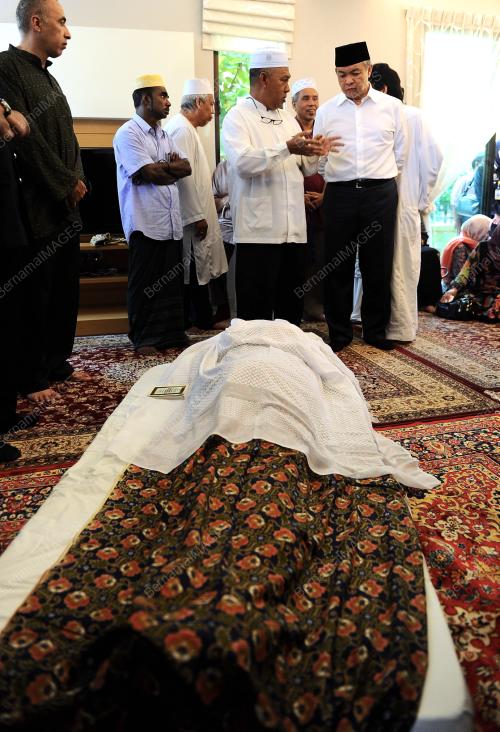 SG04_10112014_ZIARAH