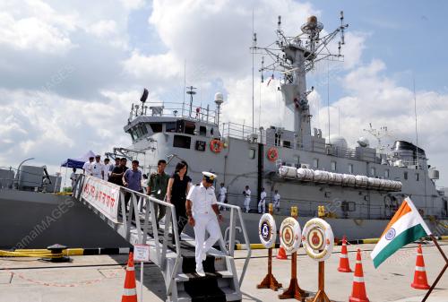 SG04_11032015_KAPAL_INDIA