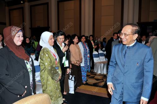 SG04_11072012_RAIS_MEDIA