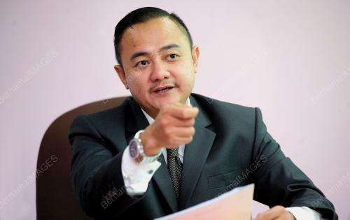 AHMAD FAIRUZ MOHD YUSOF