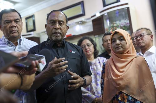DATUK SERI ZAMBRY ABD KADIR
