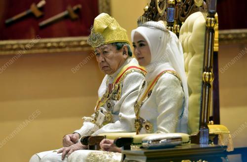 SULTAN SELANGOR SULTAN SHARAFUDDIN IDRIS SHAH