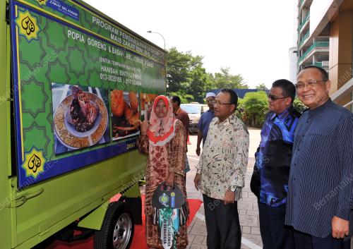 SG04_12032015_LZS_ANUGERAH