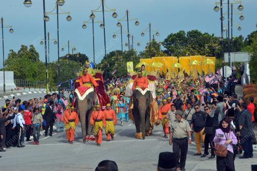 SG04_12122016_AGONG