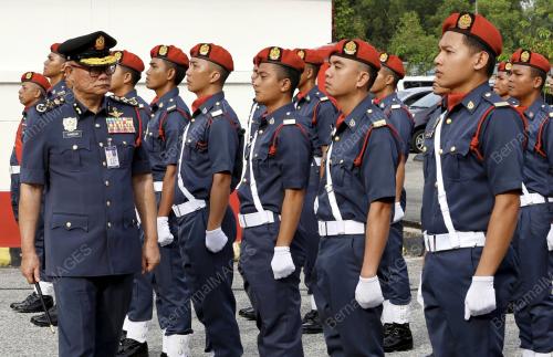 DATUK SERI MOHAMMAD HAMDAN WAHID