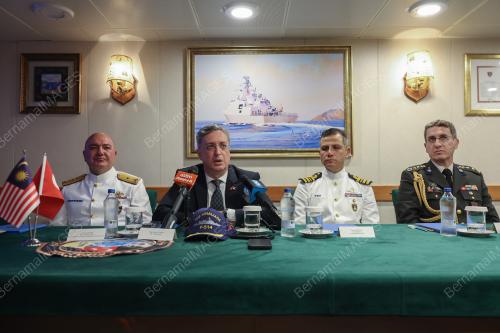 EMIR SALIM YUKSEL