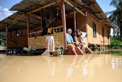 SG04_14122015_BANJIR