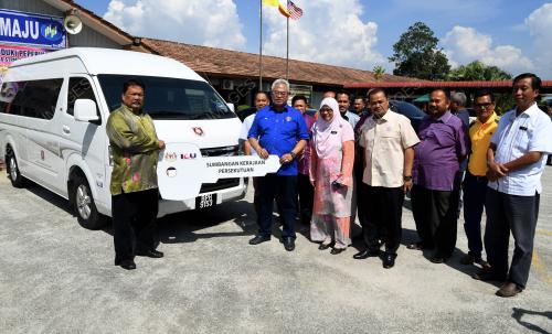 SG04_14122017_SUMBANGAN_VAN