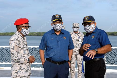 DATUK SERI HAMZAH ZAINUDDIN