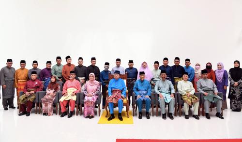 SULTAN SHARAFUDDIN IDRIS SHAH